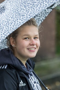Bild 212 - B-Juniorinnen SV Henstedt Ulzburg - MSG Steinhorst Krummesse : Ergebnis: 4:0